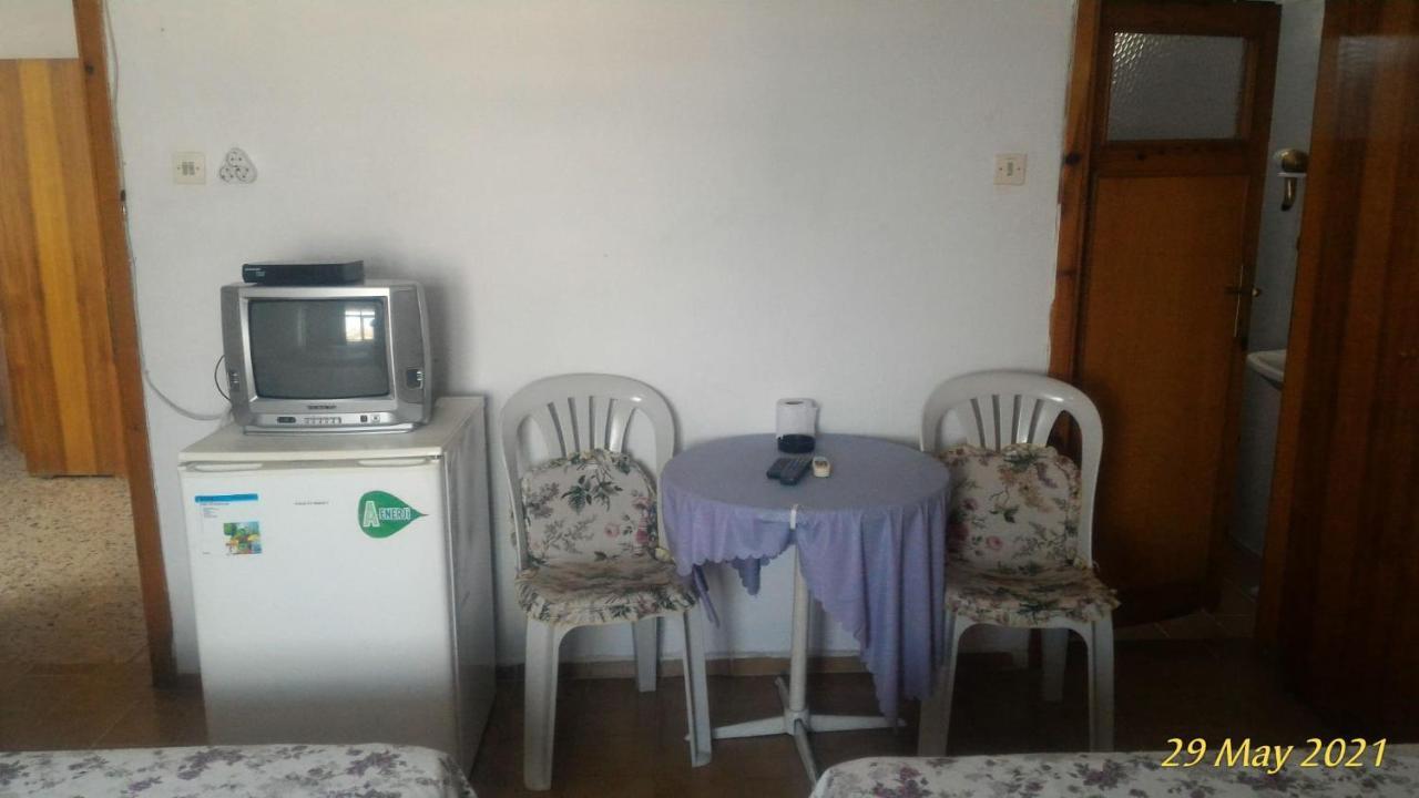 Set Arat Motel & Pansiyon Akçay Eksteriør billede
