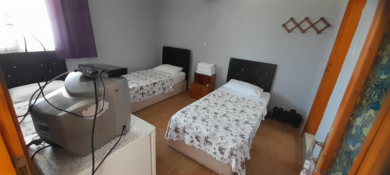 Set Arat Motel & Pansiyon Akçay Eksteriør billede