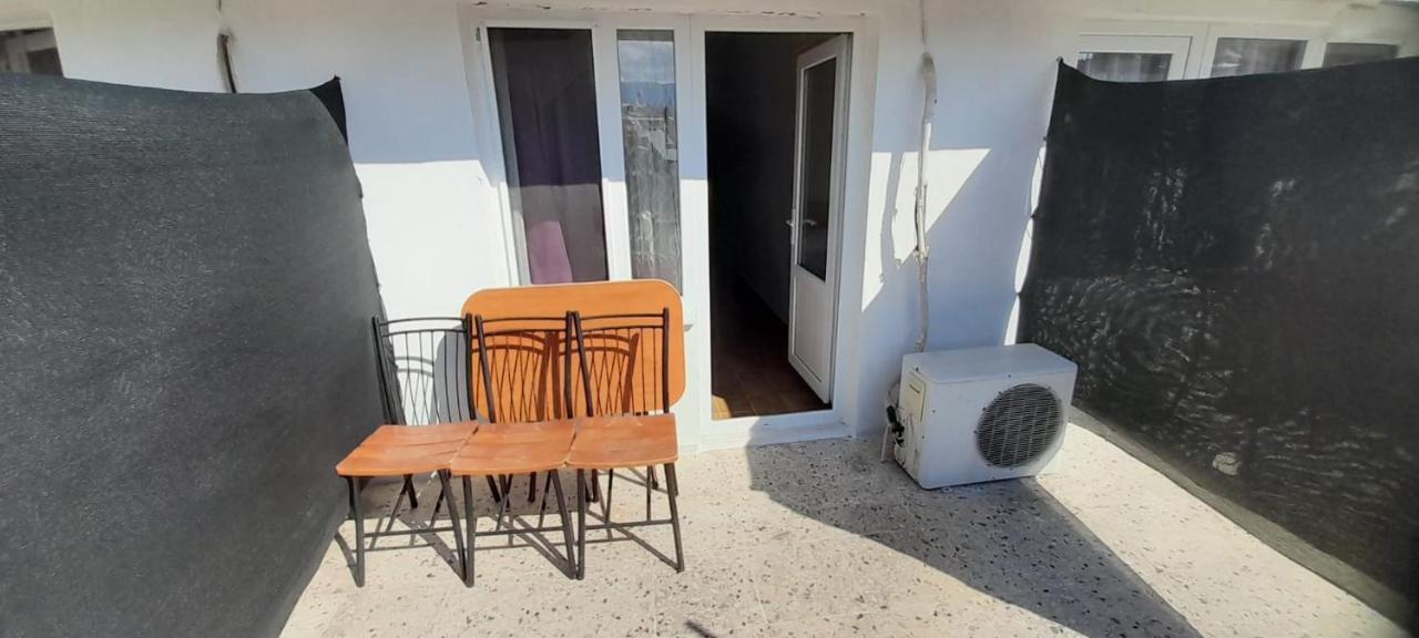 Set Arat Motel & Pansiyon Akçay Eksteriør billede