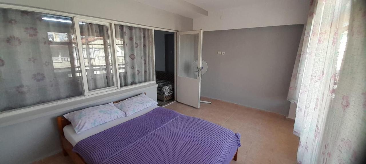 Set Arat Motel & Pansiyon Akçay Eksteriør billede