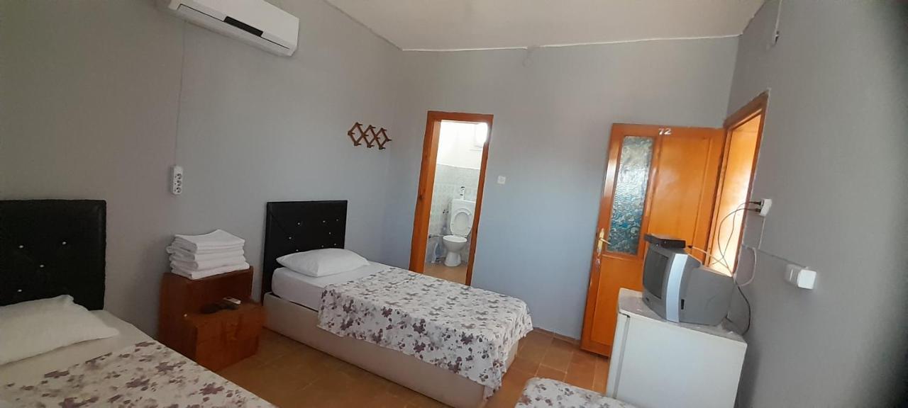 Set Arat Motel & Pansiyon Akçay Eksteriør billede
