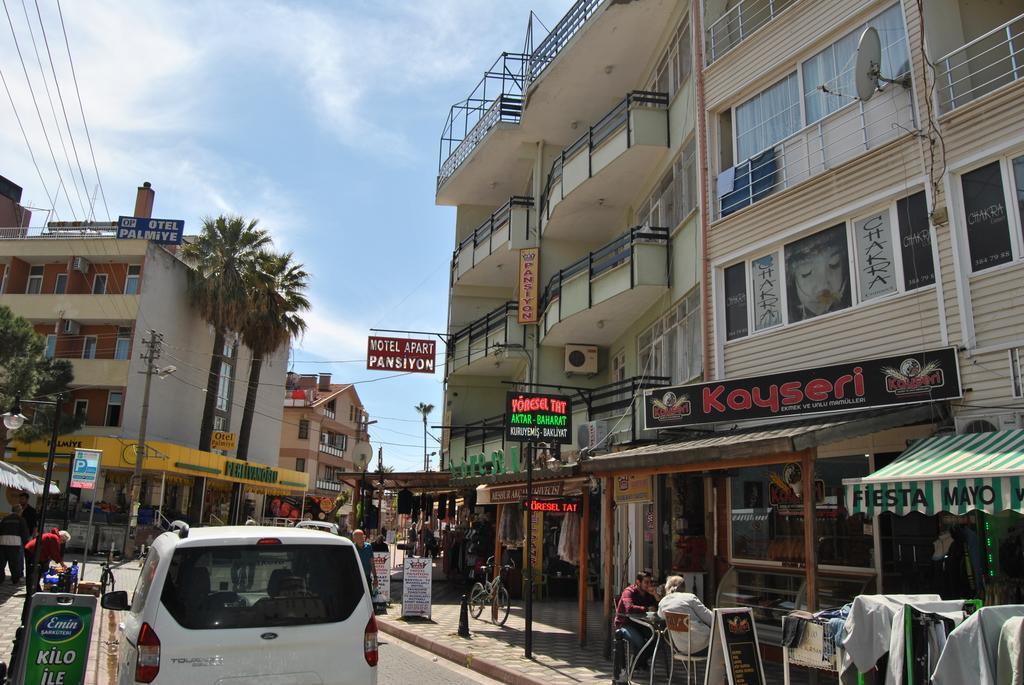 Set Arat Motel & Pansiyon Akçay Eksteriør billede