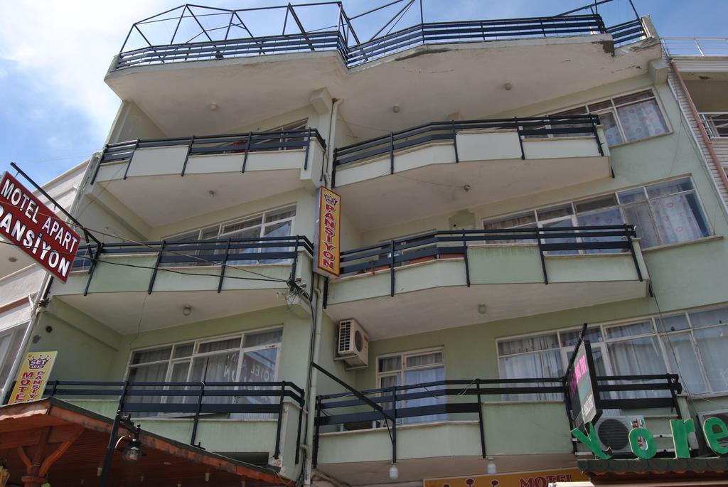 Set Arat Motel & Pansiyon Akçay Eksteriør billede